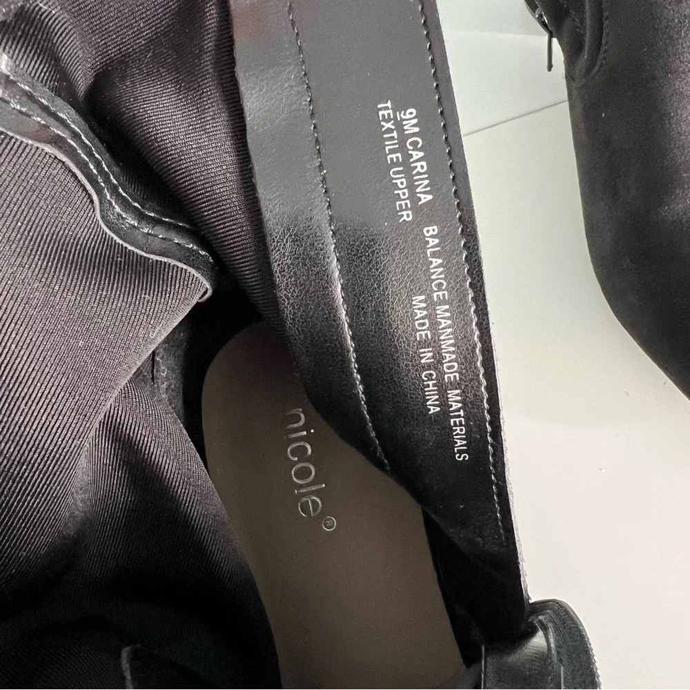 Nicole Carina Black Velvet-Suede Block Heel Ankle Boots 9M - Picture 4 of 5